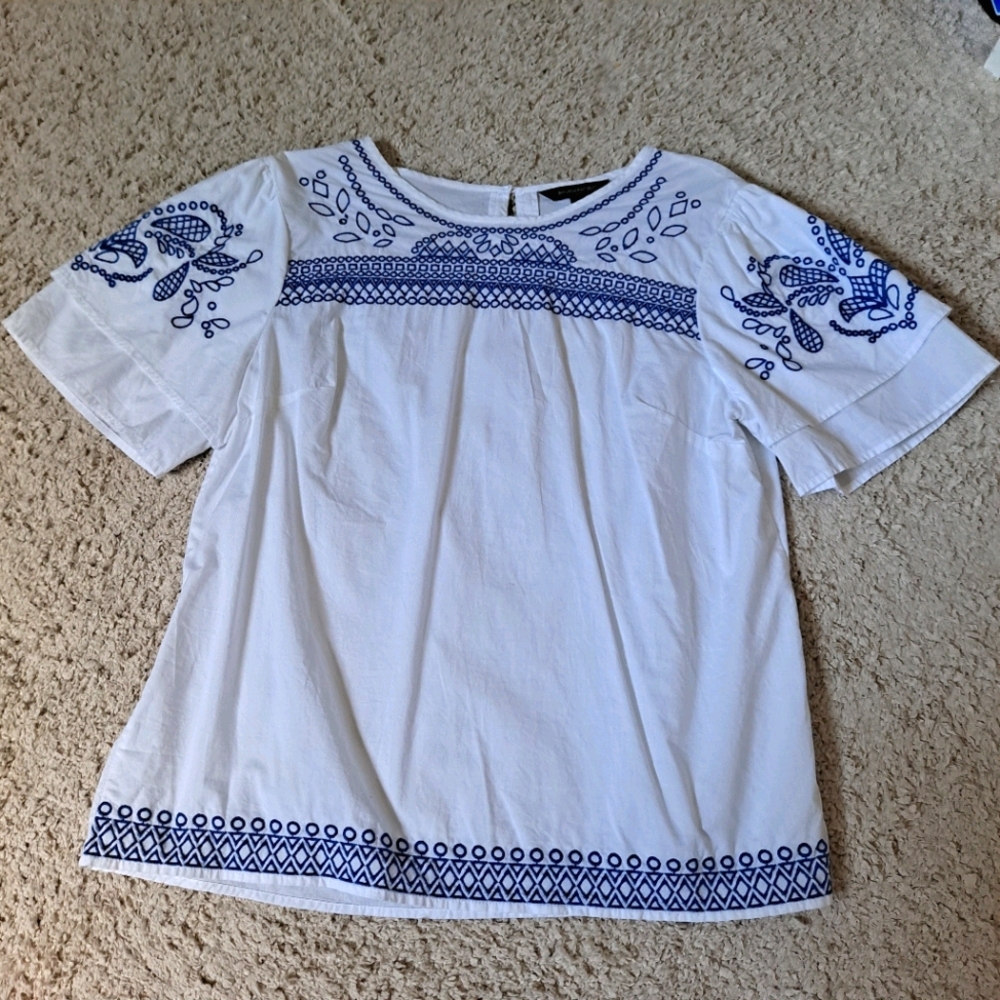 Banana Republic Embroidered Peasant Top